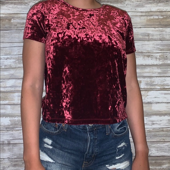 Size small Aeropostale cropped top. - Picture 1 of 3